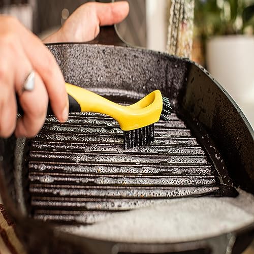 Cast Iron Cleaning Brush - image 4