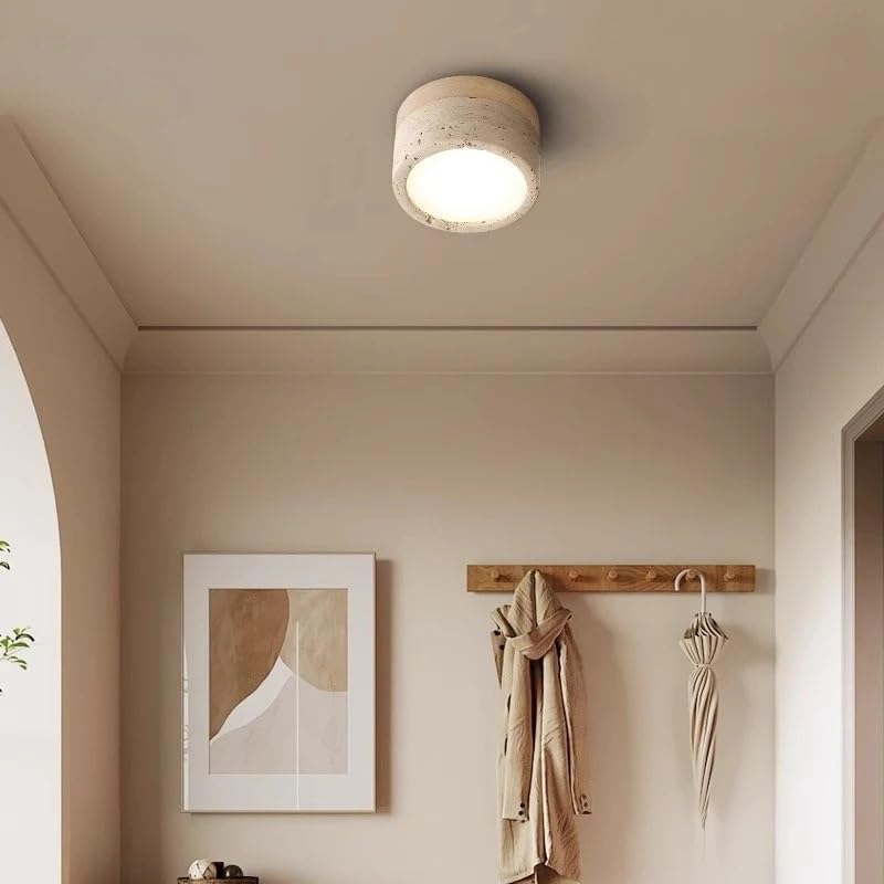 Plafonnier LED travertin jaune pour une ambiance de chambre naturelle et douce