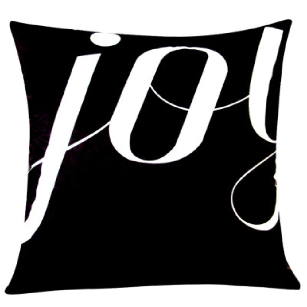 Coussin de canapé en tissu géométrique pour créer un cocon chaleureux et moderne