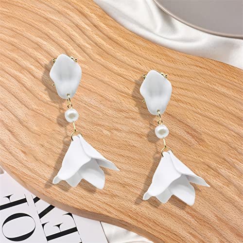 Yunxi Petal Earrings Acrylic Rose Petal Dangle Earrings For Women Tiered Short Resin Flower Earrings Statement Floral Tassel Earrings For Wedding Bridal Party Anniversaries (White) #TOP5