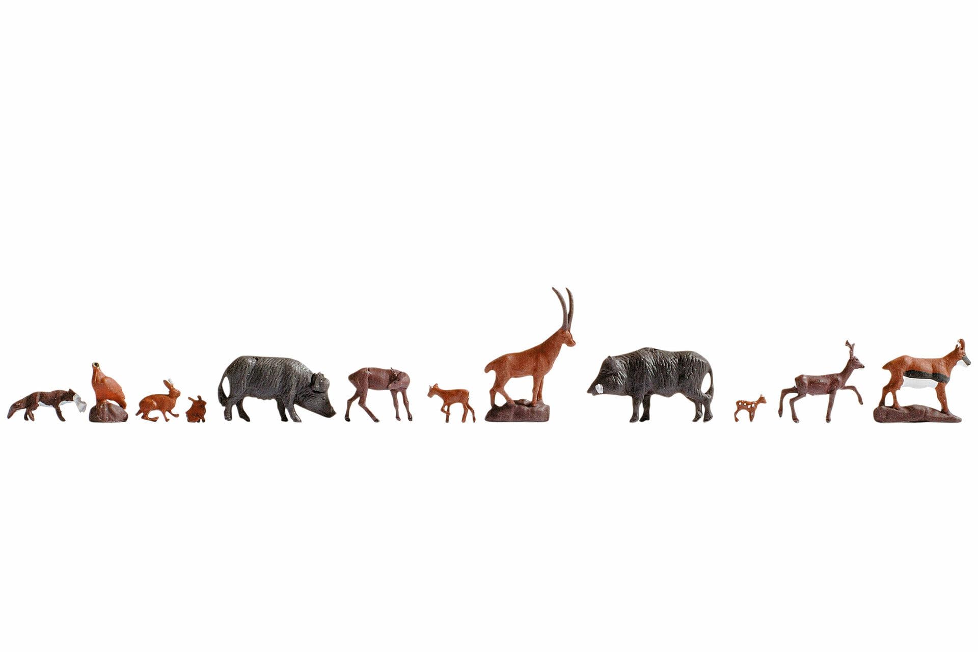 NOCH® Figuren-Set „Waldtiere“, 12 handbemalte Tiermodelle für den Modellbau H0 Spur in 1:87 (ca. 2cm hoch) perfekt für Waldszenen und Dioramen
