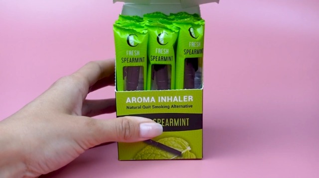 Cigtrus Quit Smoking Inhaler - Natural Refreshing, Smokeless Non Electric  Diffuser Pen, No Nicotine or Vape – Menthol Citrus Grapefruit 3pk : Health  & Household