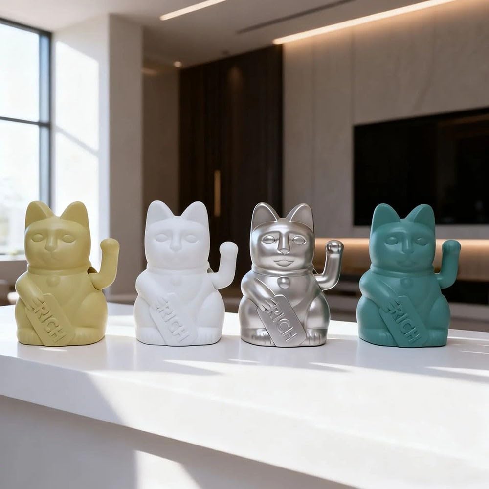 Statua Del Gatto Fortunato Che Saluta Il Gatto Che Fa Cenno Alla Fortuna