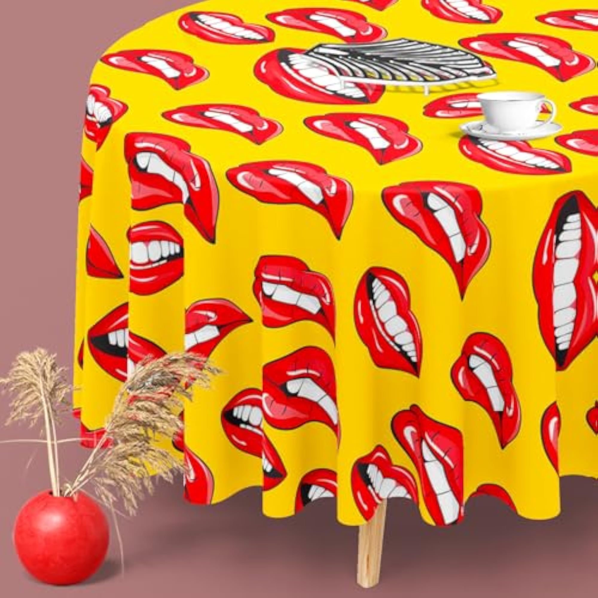 Lips Table Cloth Cover, 4-Seater