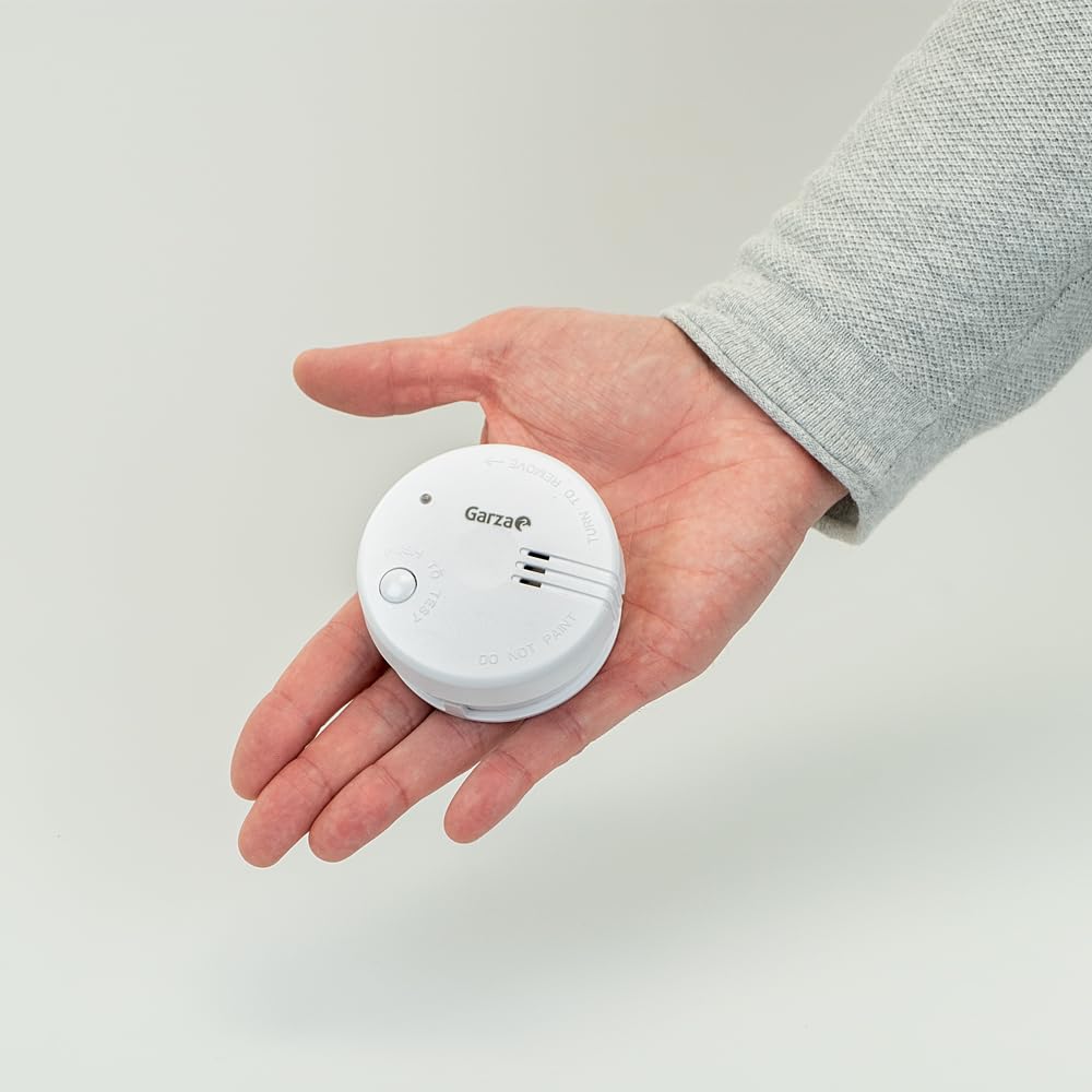 Garza - Pack de 4 Detectores de Humo Mini, Diseño Ultracompacto, Sensor Fotoeléctrico, Alarma 85dB, Batería 9V Incluida, Instalación sin Cables, Indicador LED y Botón Test
