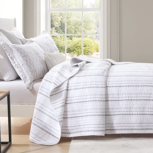 Finlonte Quilt King Size Boho Quilt Set Boho Bedding Bedspread King Size, 3 Pcs White Bohemian Quilt Set With Gray Striped Printed For All Season #TOP2