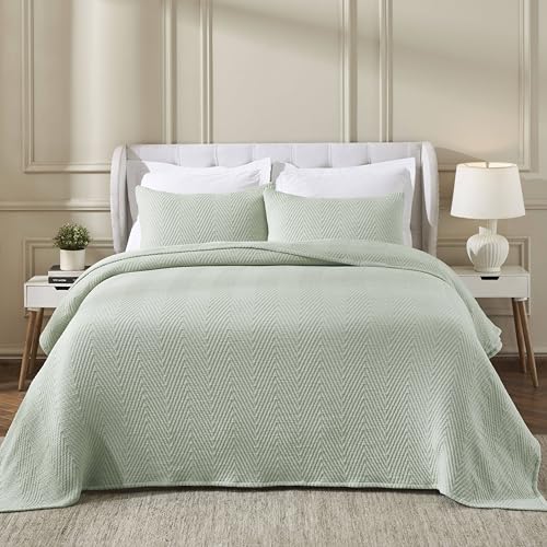 Superior Cotton Woven Coverlet, Home Decor, Aesthetic Master and Guest Bedroom, Medium Weight, All-Season, Bedding Essentials, Decorative Bed Accent, Aswan Collection, King Size, Green