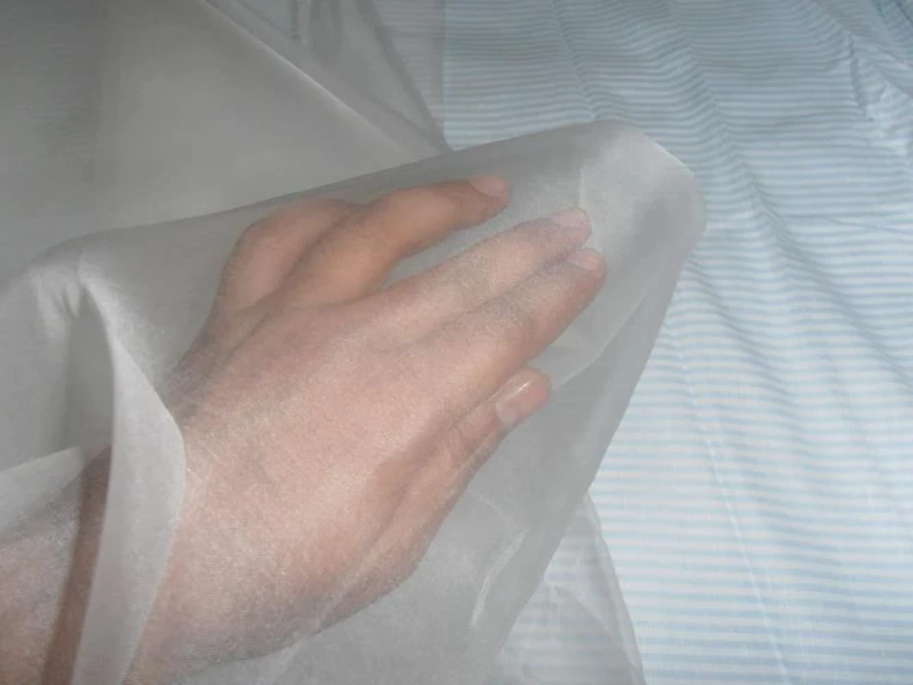50 yardas de organza 100% seda china color blanco roto 44/54 pulgadas de ancho, 7 momme teñido blanquecino 54 pulgadas