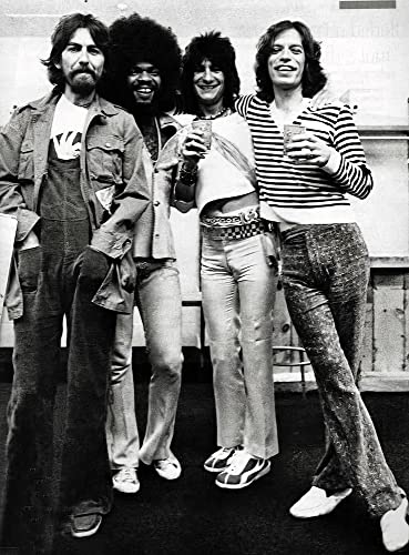 Photographie de George Harrison + Billy Preston, Ronnie Wood et Mick Jagger 28,9 x 38,1 cm – Incroyable portrait de groupe rare de 1975 – Poster photo...