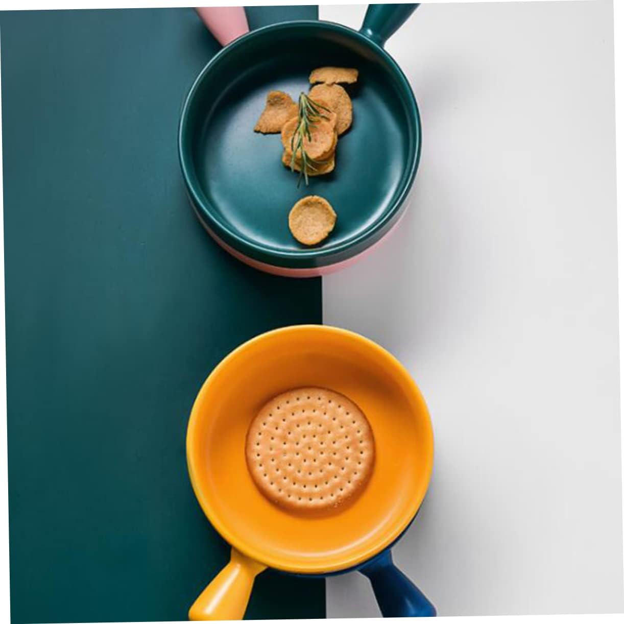 2pcs Round Ceramic Baking Plates with Handle High Temperature Resistant Baking Tray for Fruit Salad and Food Serving Yellow Dish for Home Kitchen