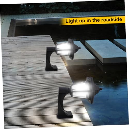 Éclairage extérieur solaire rétro pour illuminer et décorer une terrasse - 7