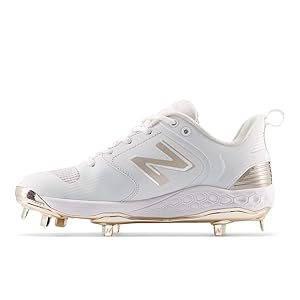 New Balance Women's Fresh Foam Velo V3 Softball Shoe
