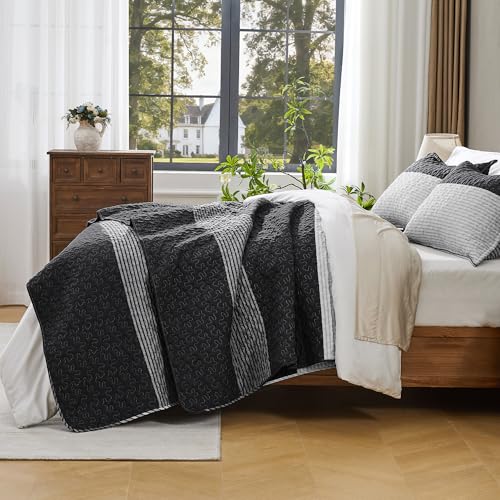 Image of Andency Oversized Queen Quilt Bedding Set, 98x98Inch Black White Stripe Bedspread Coverlet 3 Pieces, Soft Lightweight Grey Patchwork Quilted Bed Set for All Season (1 Quilt, 2 Pillowcases)
