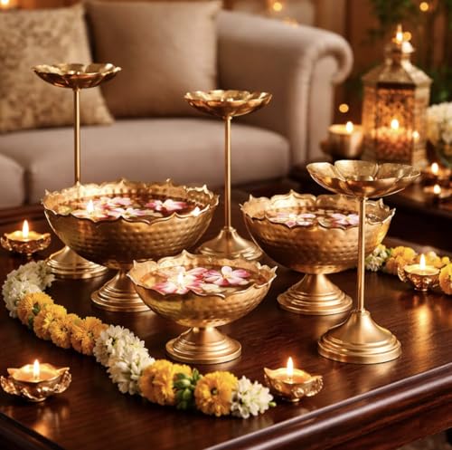 Authentic Taj urli Set Diyas Antique Stand Handcrafted Shape Floating Flower Decorative Lotus Urli Bowls Spiritual lamp Traditional Diwali Festival puja Event Candle Tea Light Metal Brass Gold