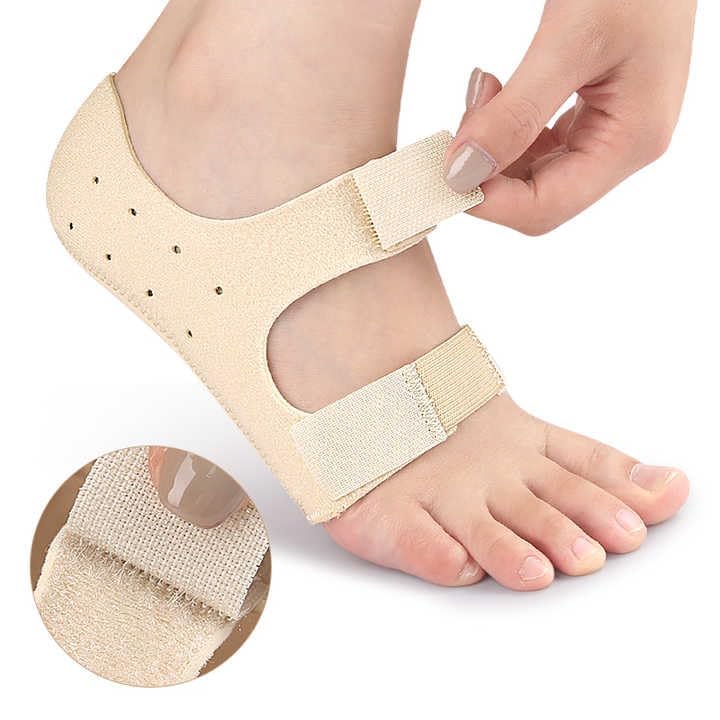 Image of Silicone Gel Heel Protectors Velcro Heel Pad for Pain Relief, Plantar Fasciitis, Arch Support for Flat Feet For Men and Women (Skin)