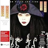 Donna Summer fue la primera Artista en tener tres dobles LPs No.1 consecutivos en las listas de Billboard de Estados Unidos.