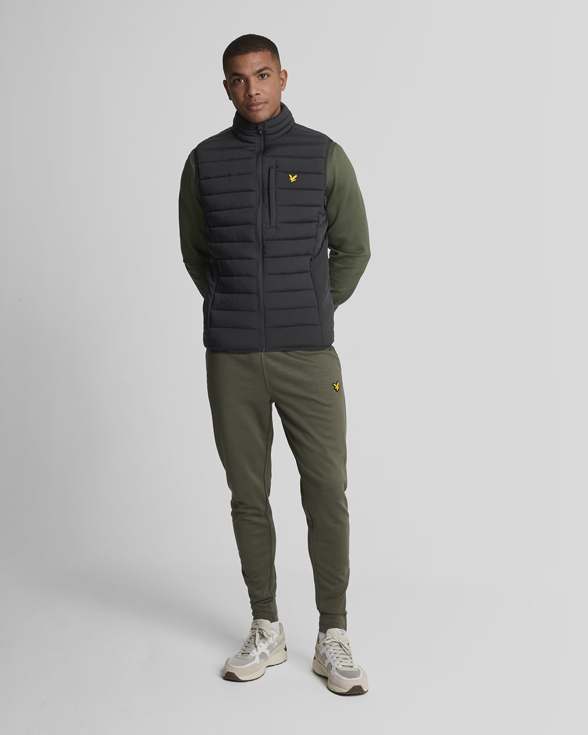 Lyle & Scott Uomo Gilet Trapuntato Leggero Elasticizzato, Jet Black