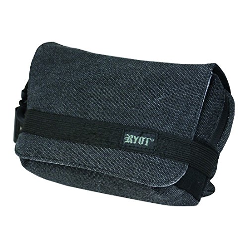 RYOT Piper Case - Carbon Series with SmellSafe and Lockable Technology (Black). Two Internal Dividers. Lockable zipper.