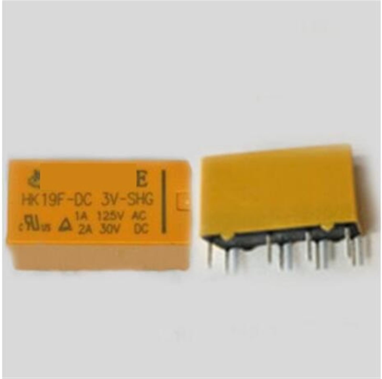 Relais HK19F 3VDC pour prototypage domotique et circuits imprimés 8PIN
