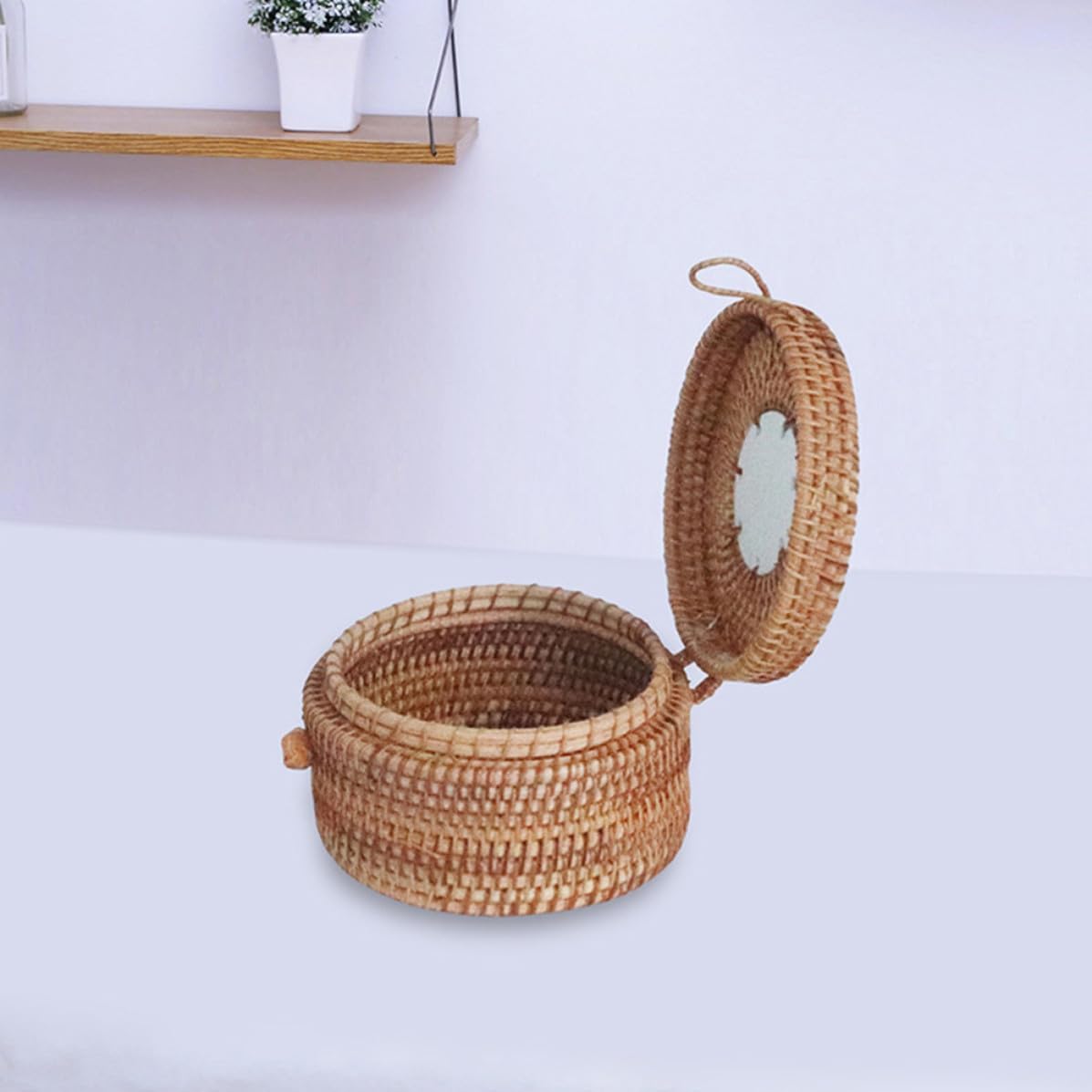 Rattan Tea Leaf Storage Container with Moisture-proof Design and Food Contact Safe Material, Khaki round Tea Storage Box for Families and Parties
