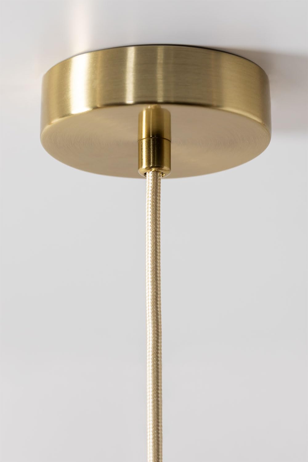 SKLUM Żelazna lampa sufitowa ze szklaną kulą Uvol Ø19 cm