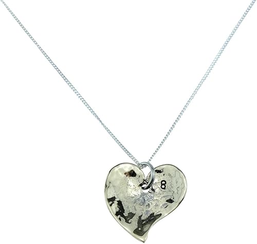 Colgante de corazón de bronce golpeado del 8º aniversario con 8 estampados en esquina, gran octavo