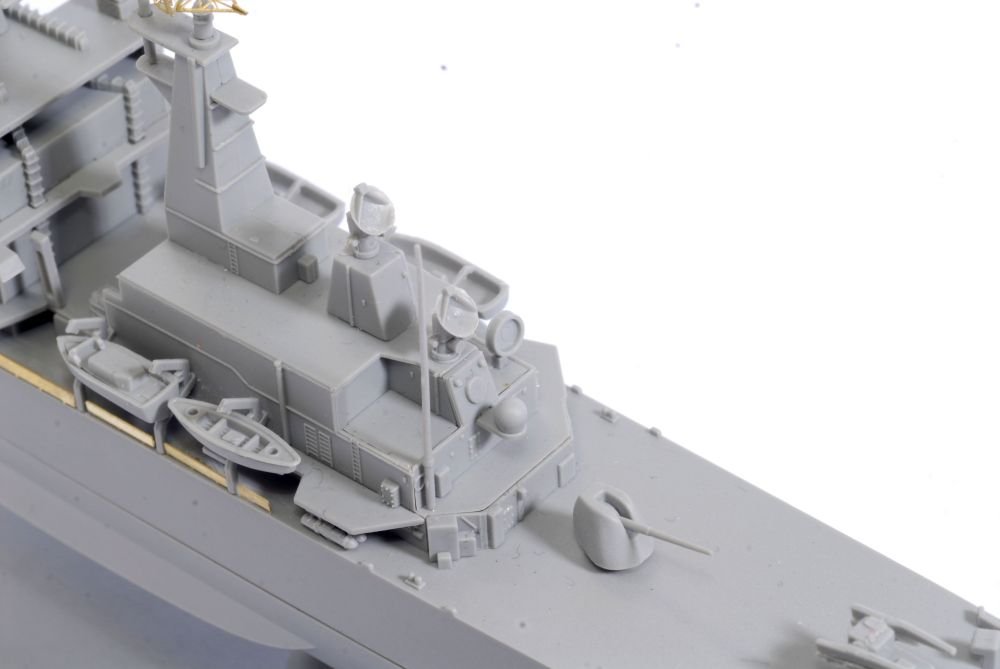 Dragon 500727090 - 1:700 Sea Power U.S.S Virginia CGN 38 plastikowy zestaw montażowy