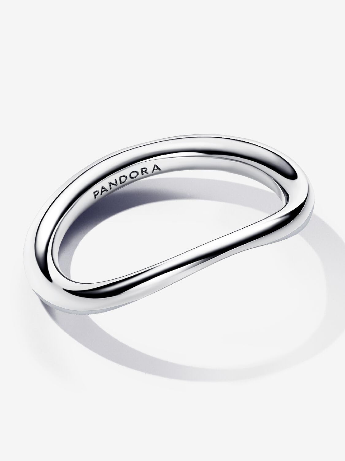Pandora Essence Pierścionek w kształcie fali, 60