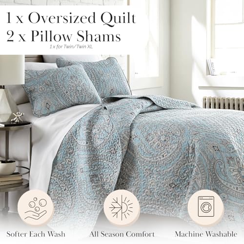 Southshore Fine Living, Inc. Oversized Quilt, King Size Bedding Set, Paisley Lightweight Bedspread Cal/King Quilt Coverlet & 2 Matching Quilted Pillow Shams, Pure Melody Aqua