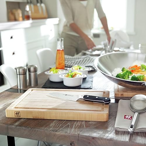 Foto von ZWILLING Schneidbrett, Bambus, mittel 36 X 25.5 X 3 cm