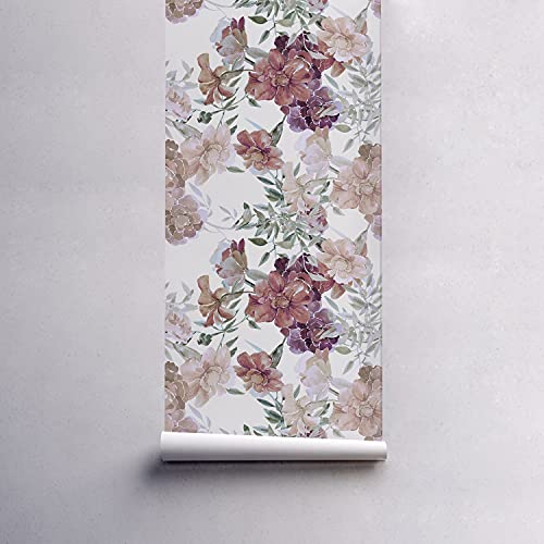 Papier peint fleuri lessivable pour rénover un mur de salon abîmé