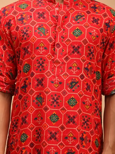 Image of VASTRAMAY Men's Cotton Blend Patola Kurta