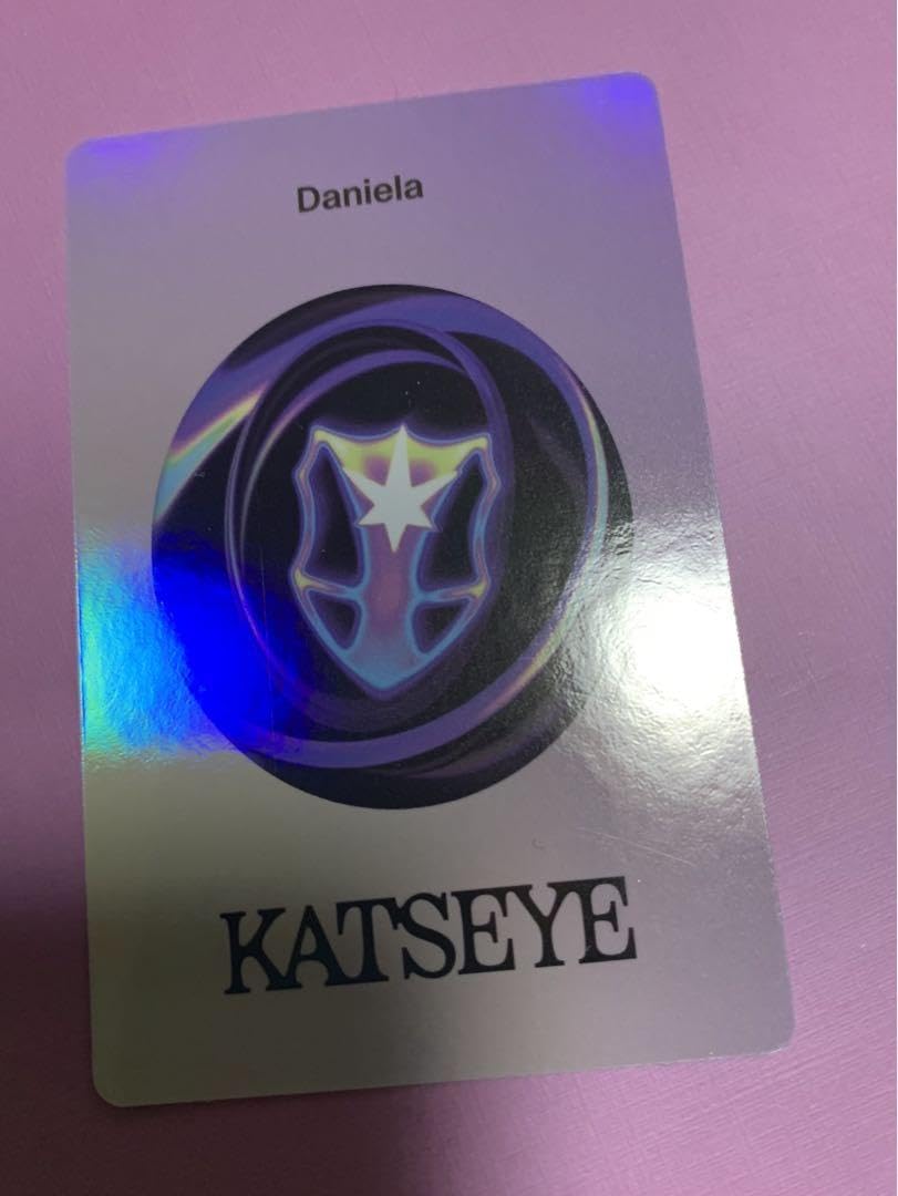 Amazon.co.jp: Katseye DANIELA ダニエラ トレカ : おもちゃ