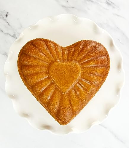 Image of USA Pan Global Bakeware Fancy Heart Cake Pan