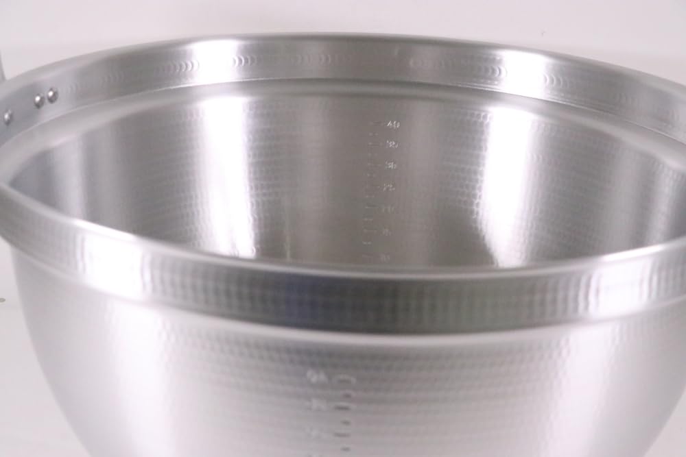 【数量限定】アルミ キング 打出 料理鍋(目盛付)60cm Amazon｜アルミ キング 打出 料理鍋(目盛付)60cm｜両手鍋 オンライン通販