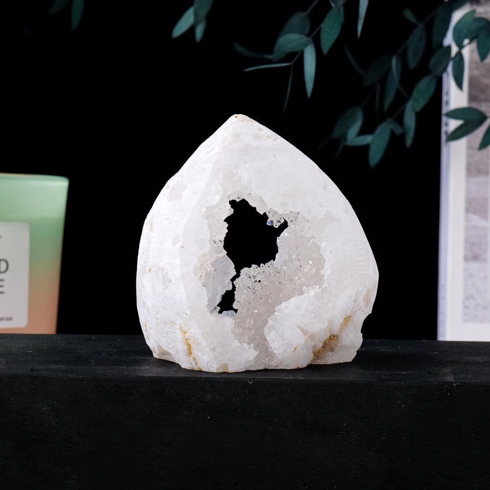 Ágata grabada de 400g con cueva de cristal de cuarzo para regalo de inauguración