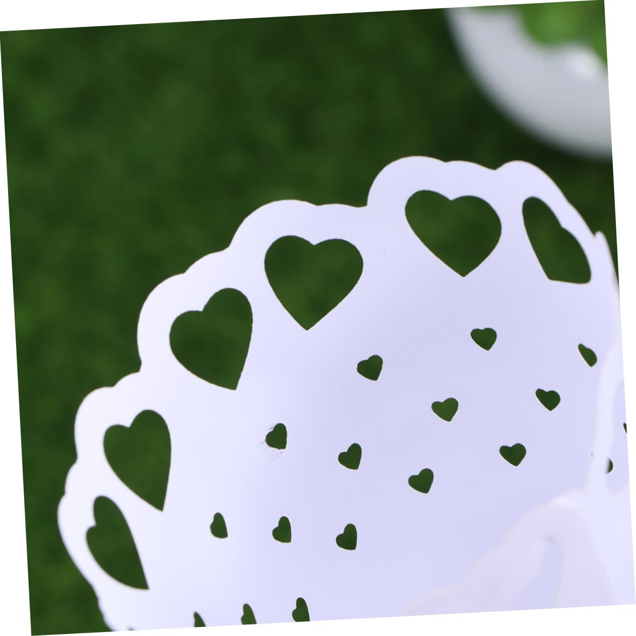 PLAFOPE 2 Sets Elegante Blumensträuße-box Mit Spitzendesign Doppelseitig Klebend Getrocknete Blumenkegel Herzmuster Konfettibehälter Hochzeitsdekoration Partyzubehör 50 Stück * 2