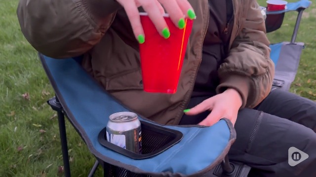 Amazon.com: MOUNTAIN SUMMIT GEAR Quilted Low Loveseat Camping