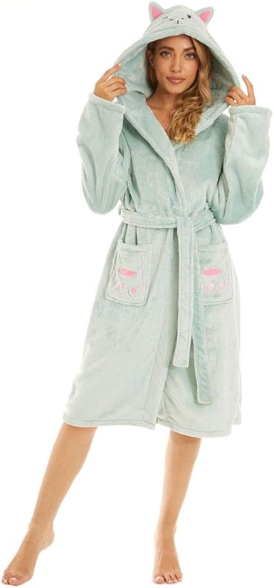 Cozy bathrobe with hood Clearance