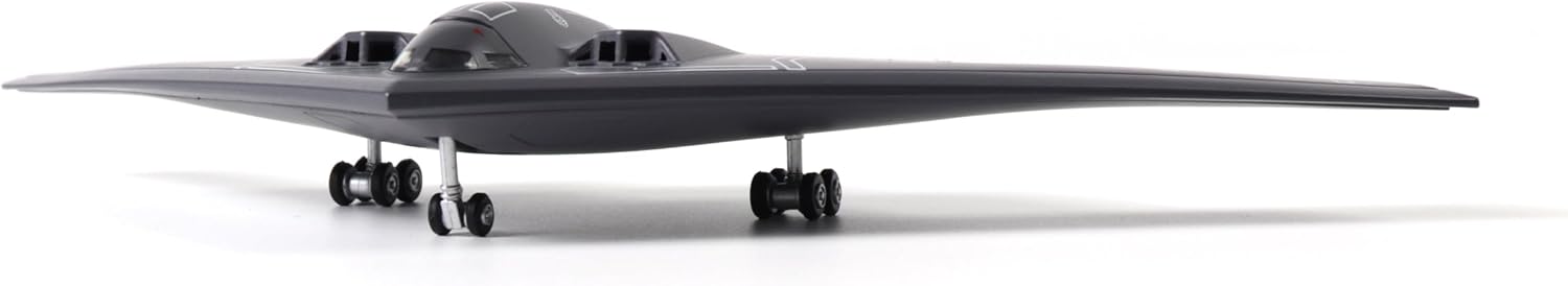 1/200 Scale B-2 Spirit Fighter Model Stealth Bomber Aircraft Models B-2 Bomber Military Metal Diecast Airplane Model Kit for Adult Collection or Gift (USAF Spirit of Missouri)
