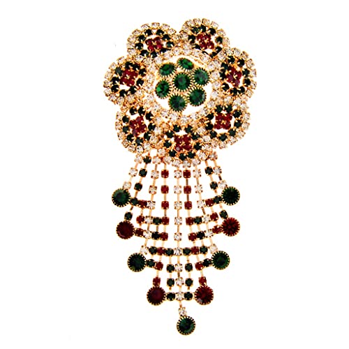 Broches à fleurs de mariage avec pampilles pour sublimer un manteau de cérémonie