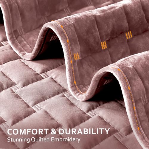 Image of Grassix Velvet Quilt Set Queen Size, Luxury Geometric Design, Blush Pink | Lightweight Velvet Comforter with 2 Pillow Shams, Ultra Soft Bedspread Coverlet, Quilted Bedding Set for All Seasons, 90 inchx96 inch