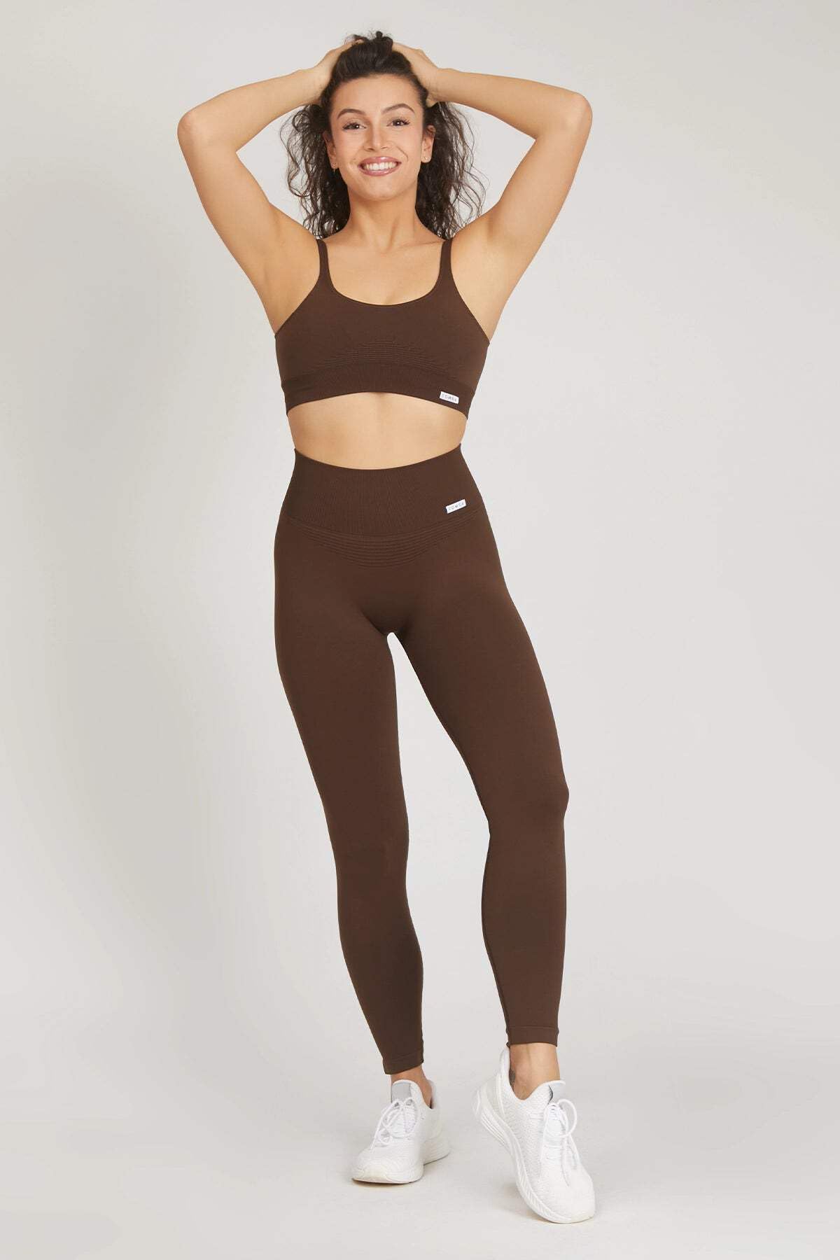 FGM04 Leggings Confidence Donna Lift-Up | Fascione 9 cm, valorizzazione discreta del lato B, superficie coprente opaca, tessuto 4 stagioni e 100% Made in Italy.