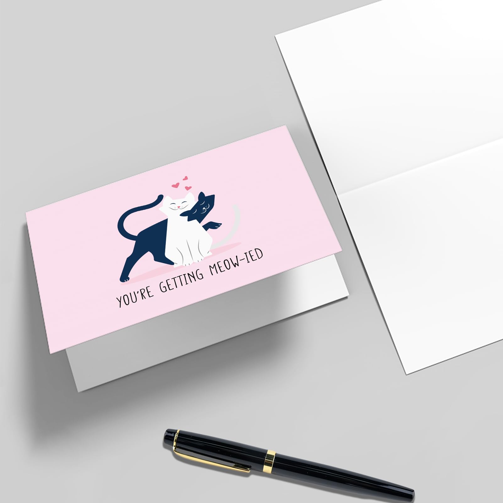 Qiliji Süße Katzen-Verlobungskarte, lustige Hochzeits-Glückwunschkarte, "You're Getting Meow-ied Married" Wortspielkarten