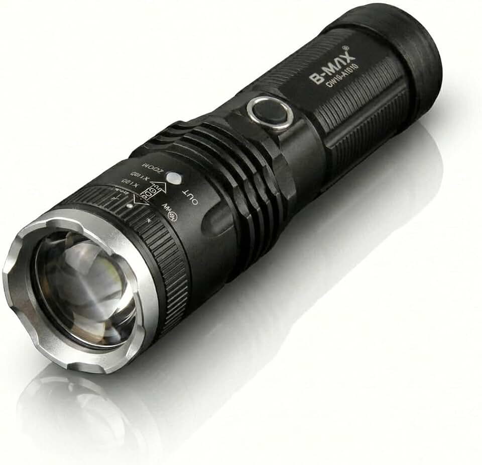 Lanterna Tática LED Militar 2000 Metros Recarregável USB Tipo C com Zoom Ajustável Função Power Bank 5 Modos de Luz Strobo SOS Resistente a Água Alta Potência