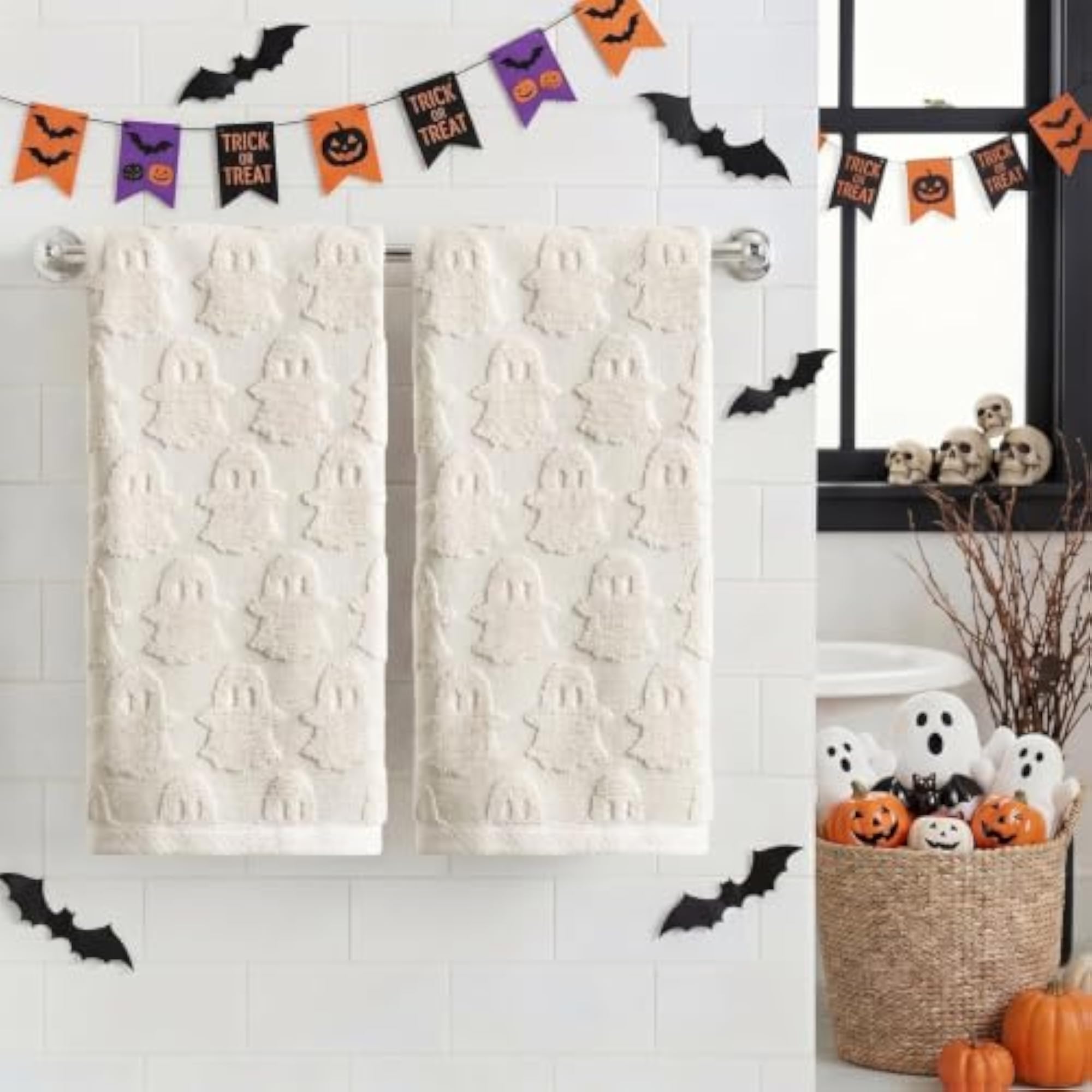 3D Ghost Jacquard Halloween Hand Towels, 2-Piece