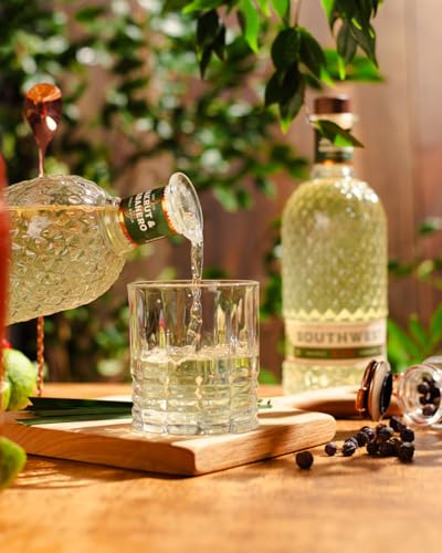 Makrut & Habanero Dry Gin