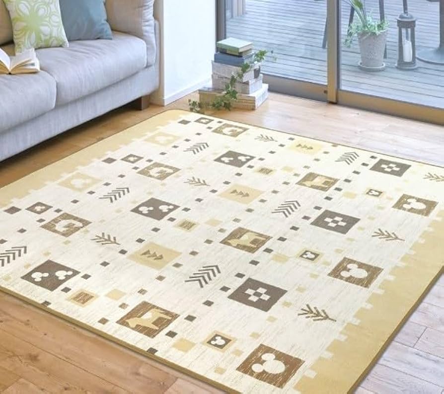 USAディズニー、ミッキーマウスのカーペット Amazon｜ラグマット 3畳 洗える 180×240 ミッキーマウス ラグ