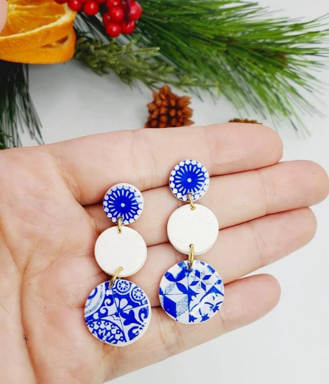 Miniatura 2 de Elegant Handmade Moroccan TileMiddle Eastern Style Blue and White Dangle Polymer Clay Earrings