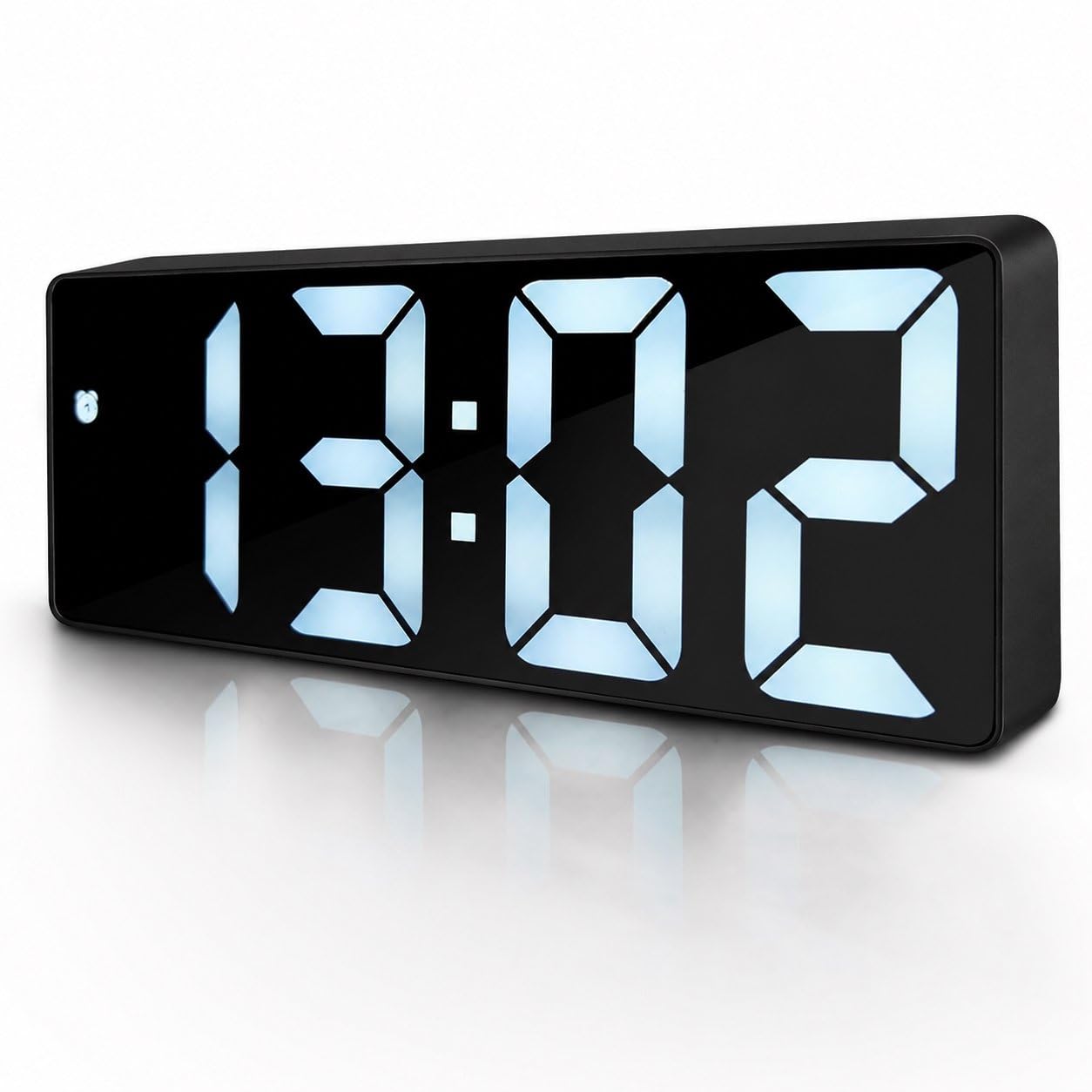 AuraSync Reloj despertador digital, pantalla LED grande, números negros, cara negra, diseño rectangular moderno